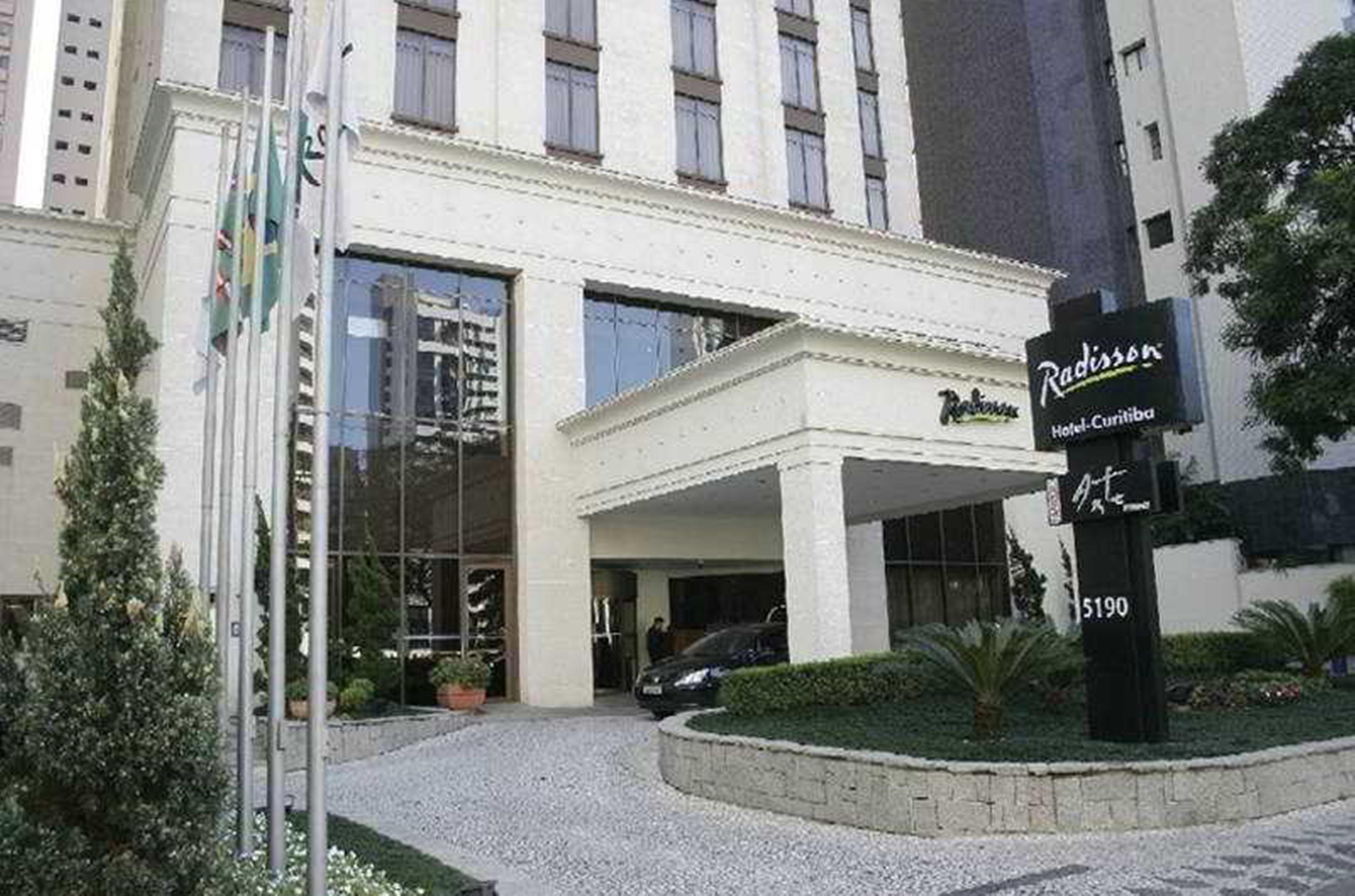 Radisson Hotel Curitiba Exterior photo