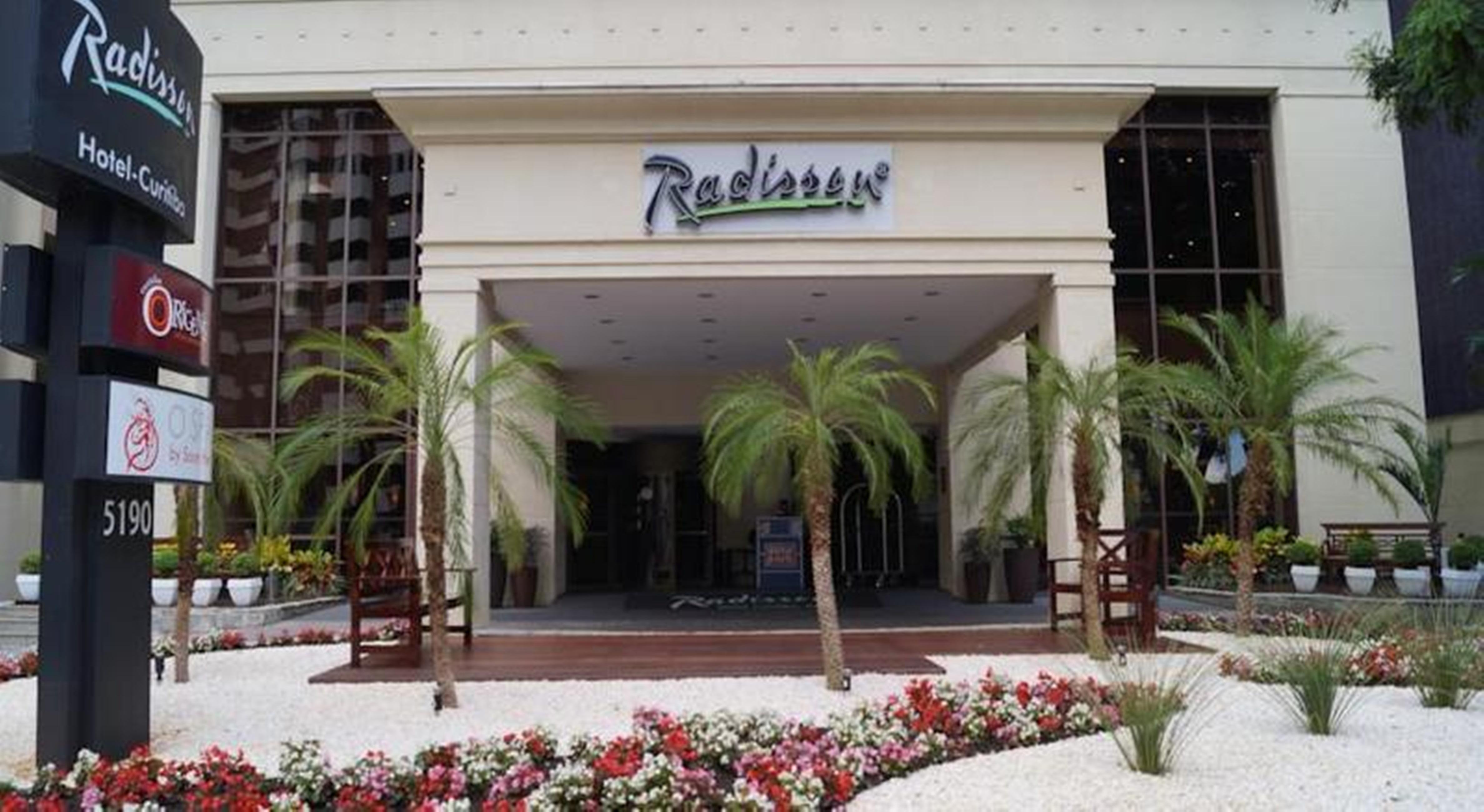 Radisson Hotel Curitiba Exterior photo